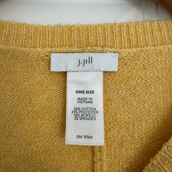 J Jill Women's Yellow Pastel knit Poncho Cape Button Detail One Size Sweater - Picture 5 of 6